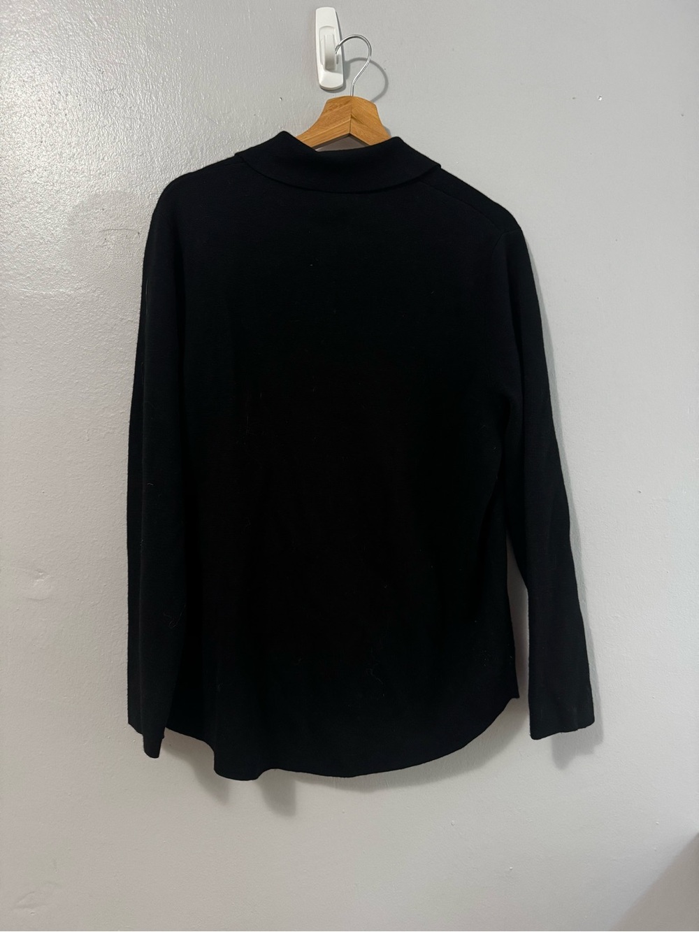 Sezane 100% Merino Wool Emily Cardigan Shirt Sweater Jacket with Chest Pockets - Picture 4 of 5